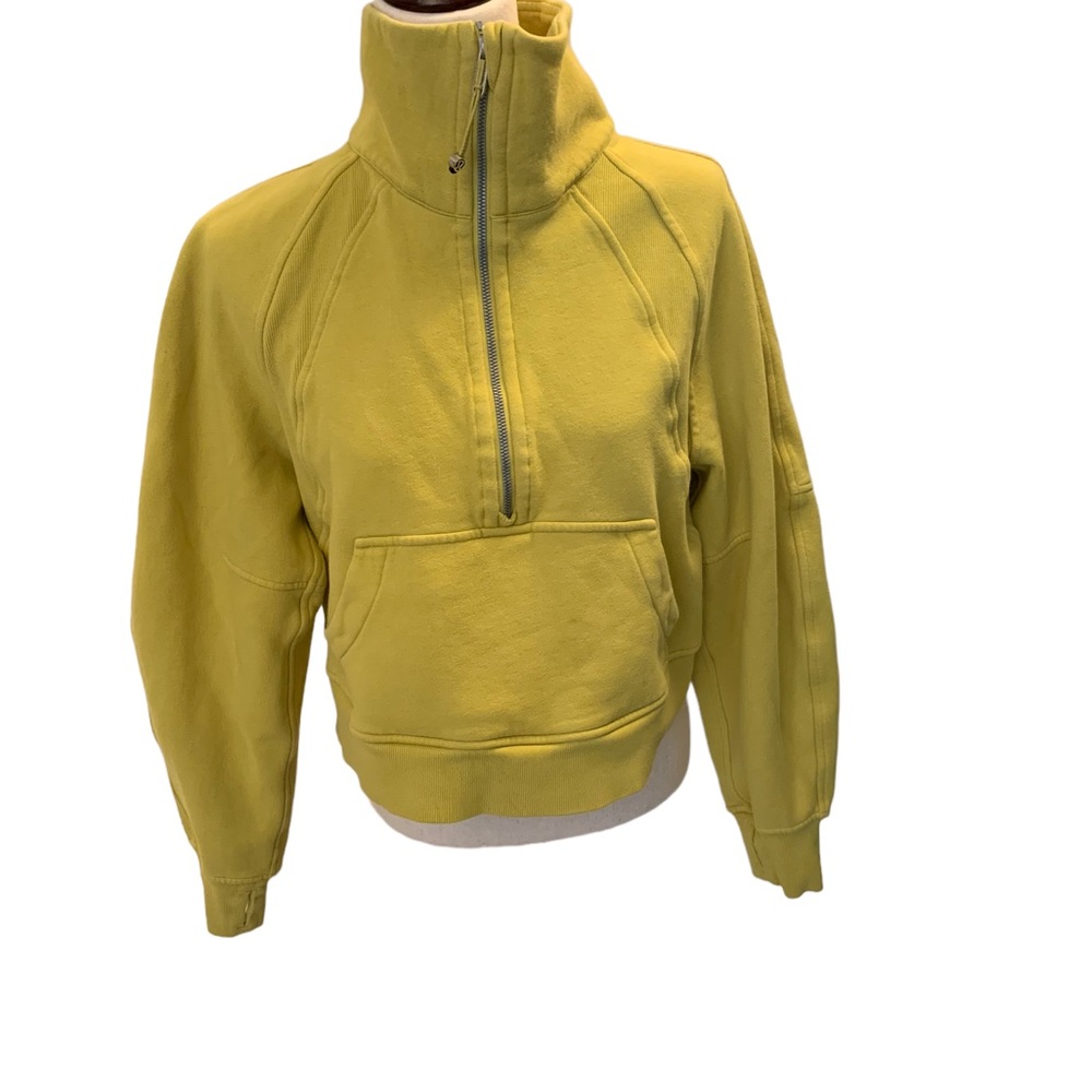 Lululemon Scuba Oversized Funnel Neck Half Zip. Size XS/S Chartreuse Yellow EUC